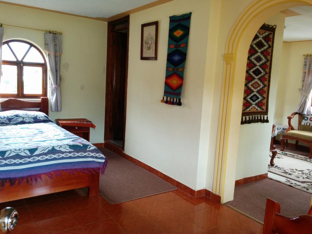 Hostal Curinan Otavalo Ngoại thất bức ảnh