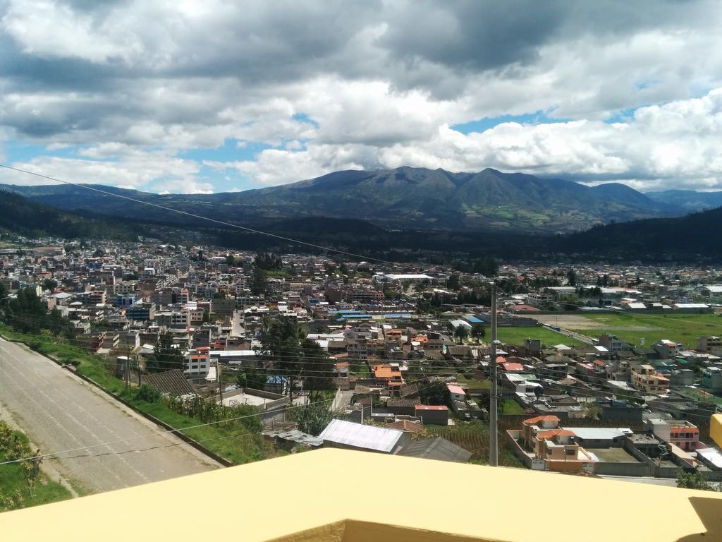 Hostal Curinan Otavalo Ngoại thất bức ảnh