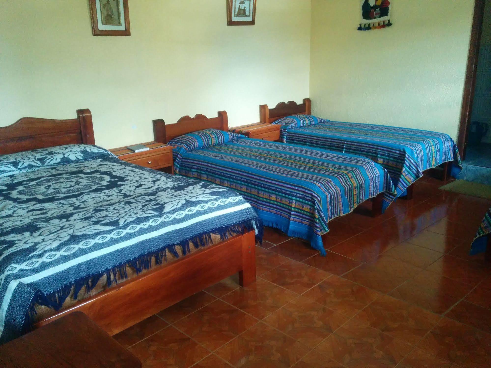 Hostal Curinan Otavalo Ngoại thất bức ảnh