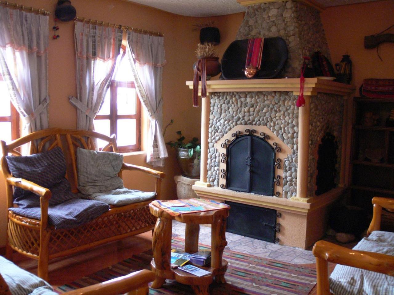 Hostal Curinan Otavalo Ngoại thất bức ảnh