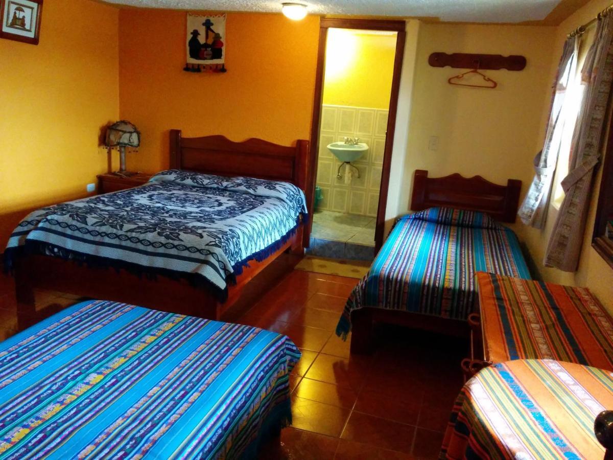 Hostal Curinan Otavalo Ngoại thất bức ảnh